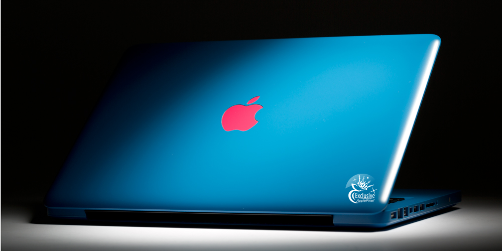 Купить эксклюзивный MacBook Pro Apple Red